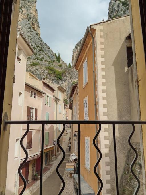 La Fontaine Leilighet Moustiers-Sainte-Marie Eksteriør bilde